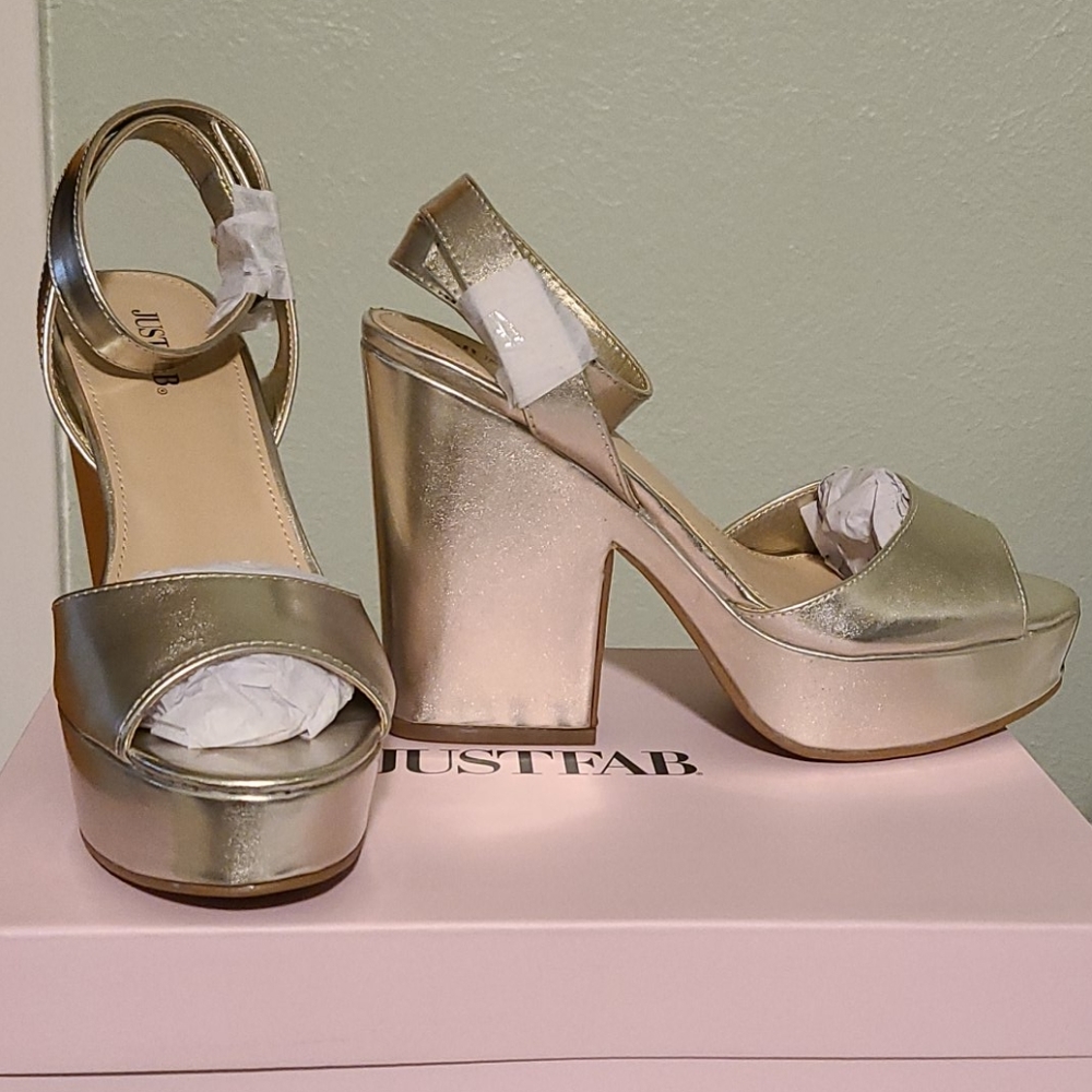 Champagne platform heels